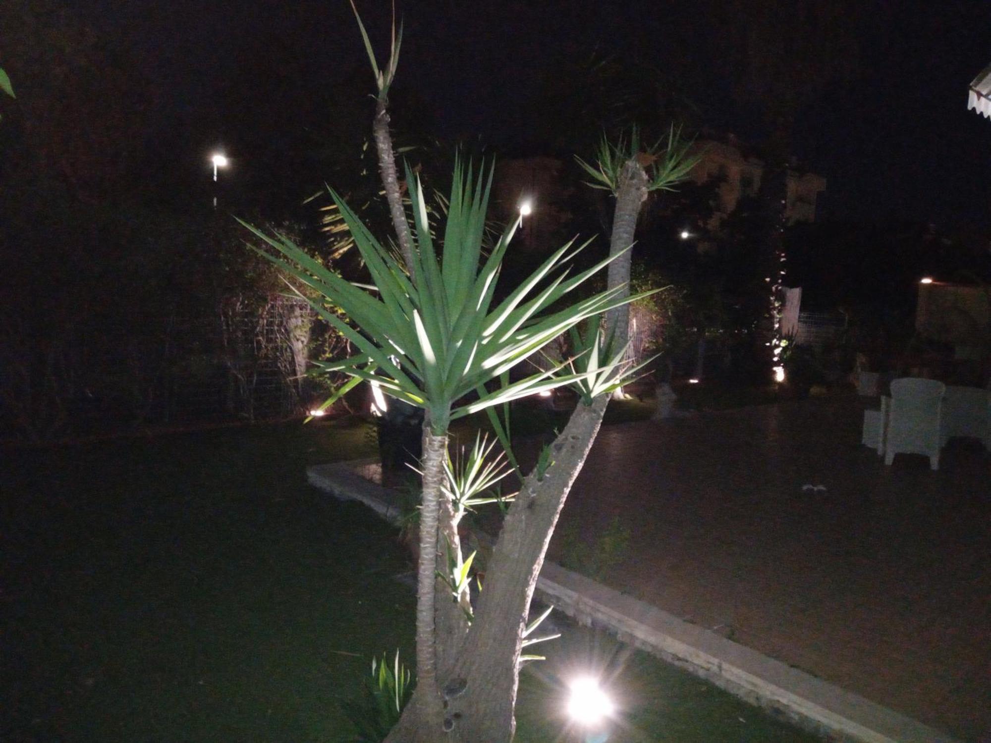 Апартаменты Casa Giardino Сан-Бенедетто-дель-Тронто Экстерьер фото